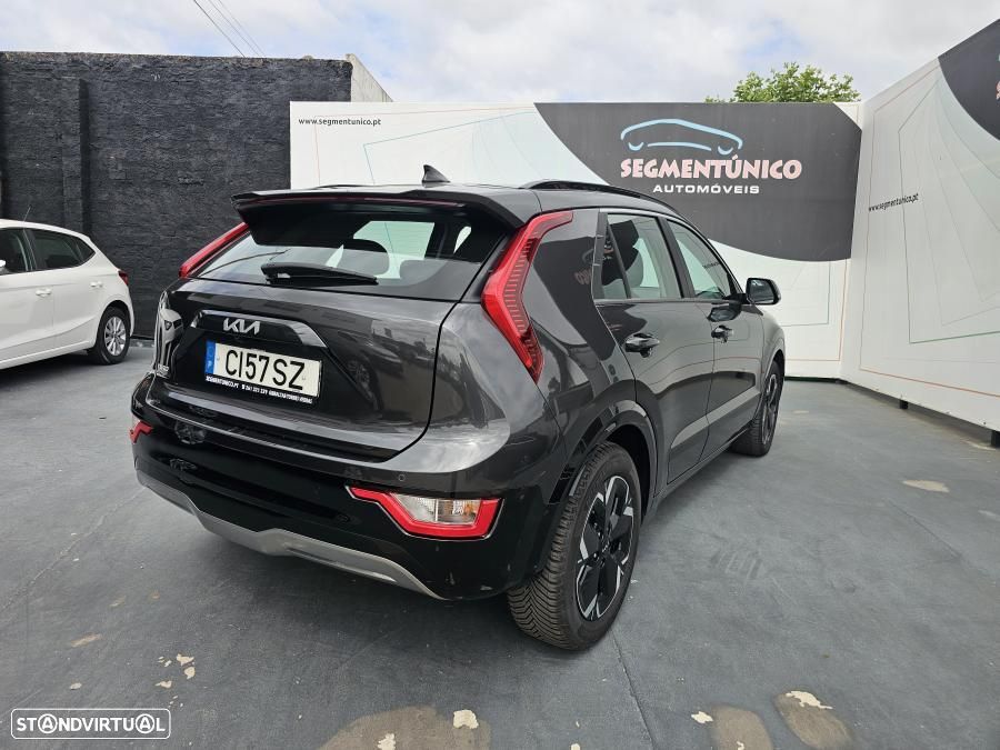 Kia Niro EV 64kWh Drive - 10