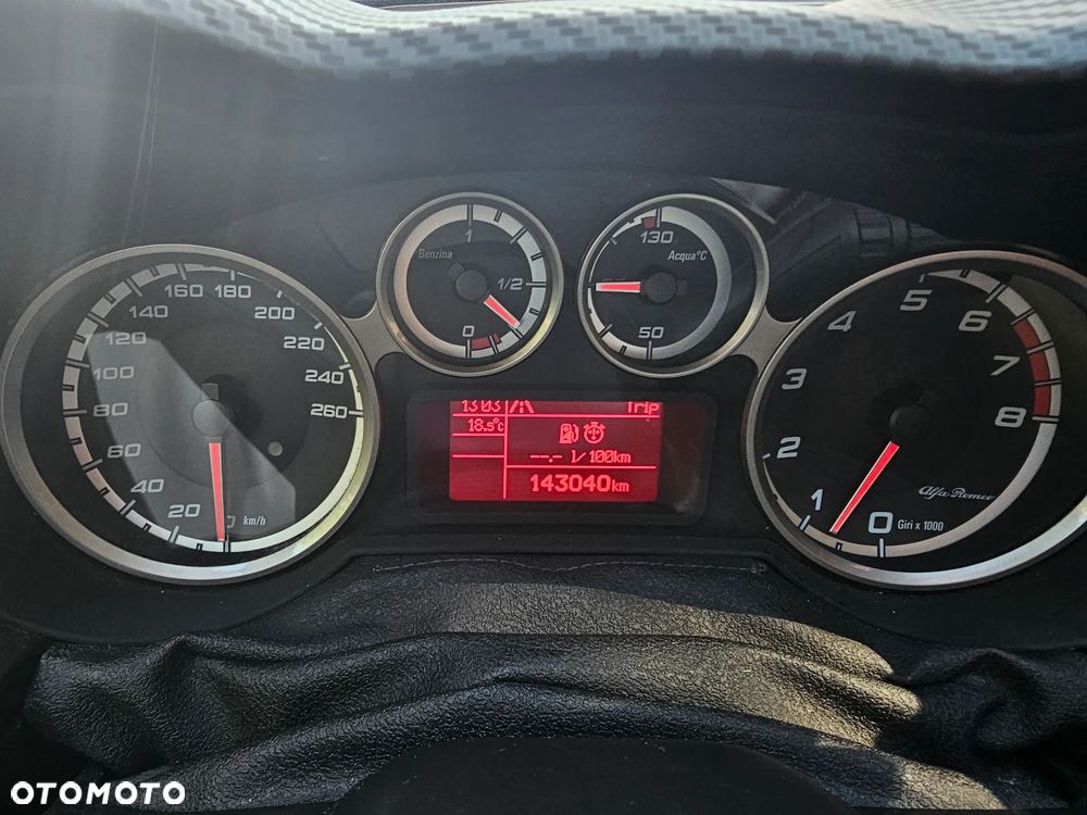 Alfa Romeo Mito - 16