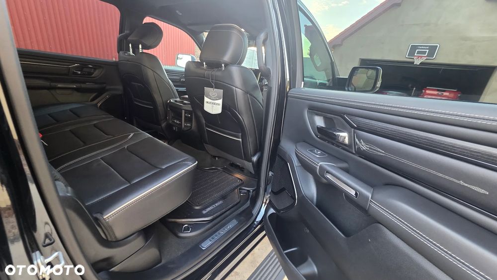 RAM 1500 5.7 Crew Cab Limited - 26