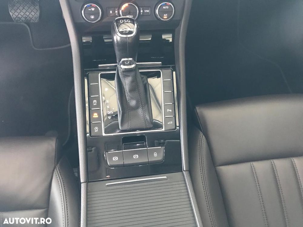 Skoda Superb 2.0 TDI DSG L&K - 13