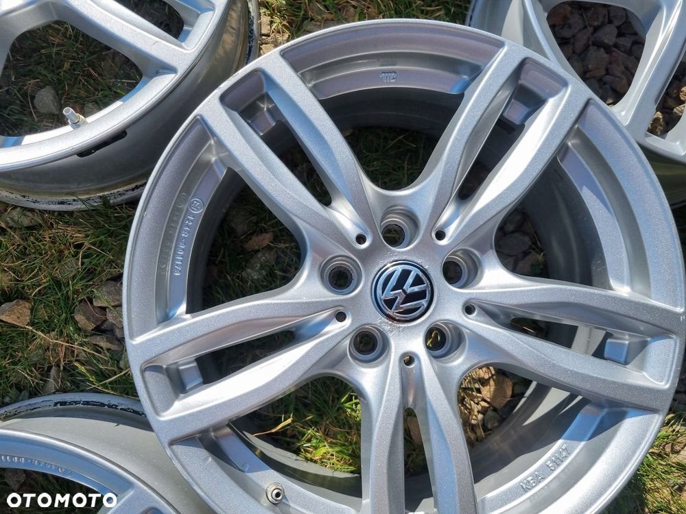 VW PASSAT,TIGUAN,SEAT LEON,AUDI A4,SKODA Octavia ALU 7,5X17 ET27 bdb stan - 7