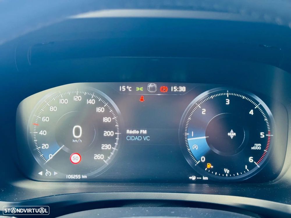 Volvo V60 2.0 D3 Inscription - 27