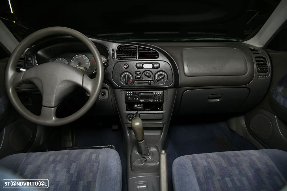 Mitsubishi Lancer 1.3 GLX JLL+AC+TA+ABS - 14