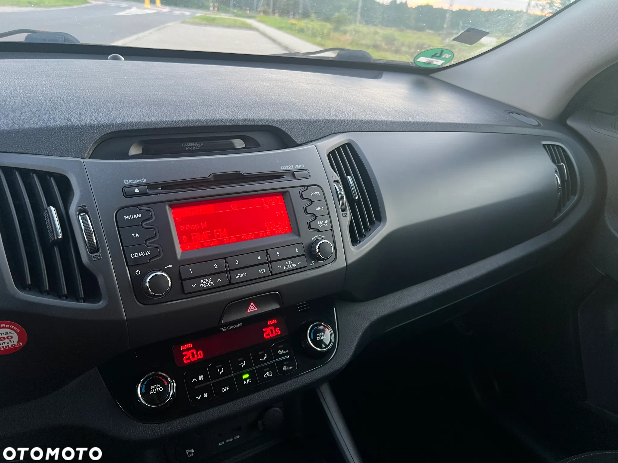 Kia Sportage 2.0 CRDI XL - 18