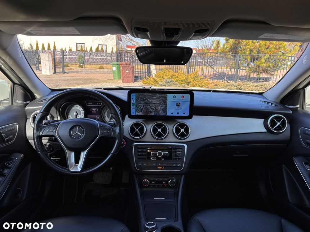 Mercedes-Benz GLA 250 4Matic 7G-DCT AMG Line - 13