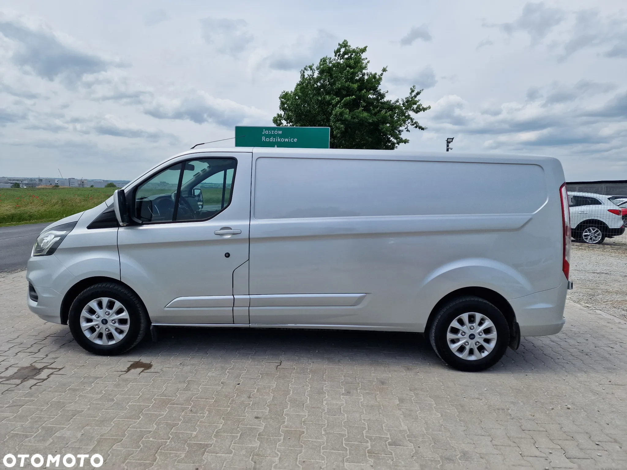 Ford Transit Custom - 14
