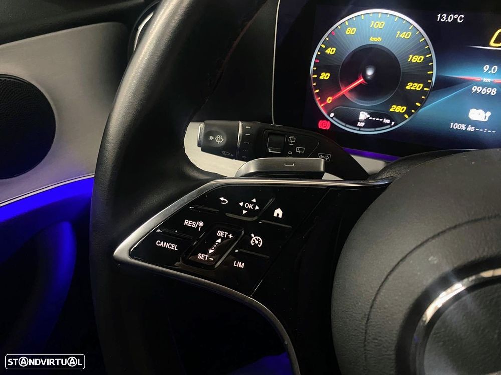 Mercedes-Benz E 300 de Avantgarde 4Matic - 20