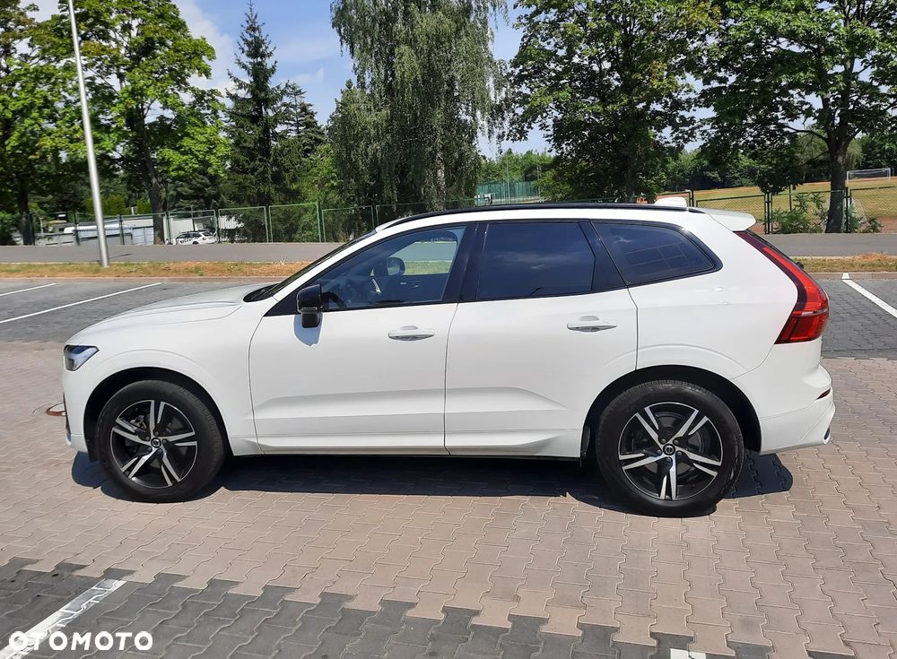 Volvo XC 60 B4 B R-Design - 12