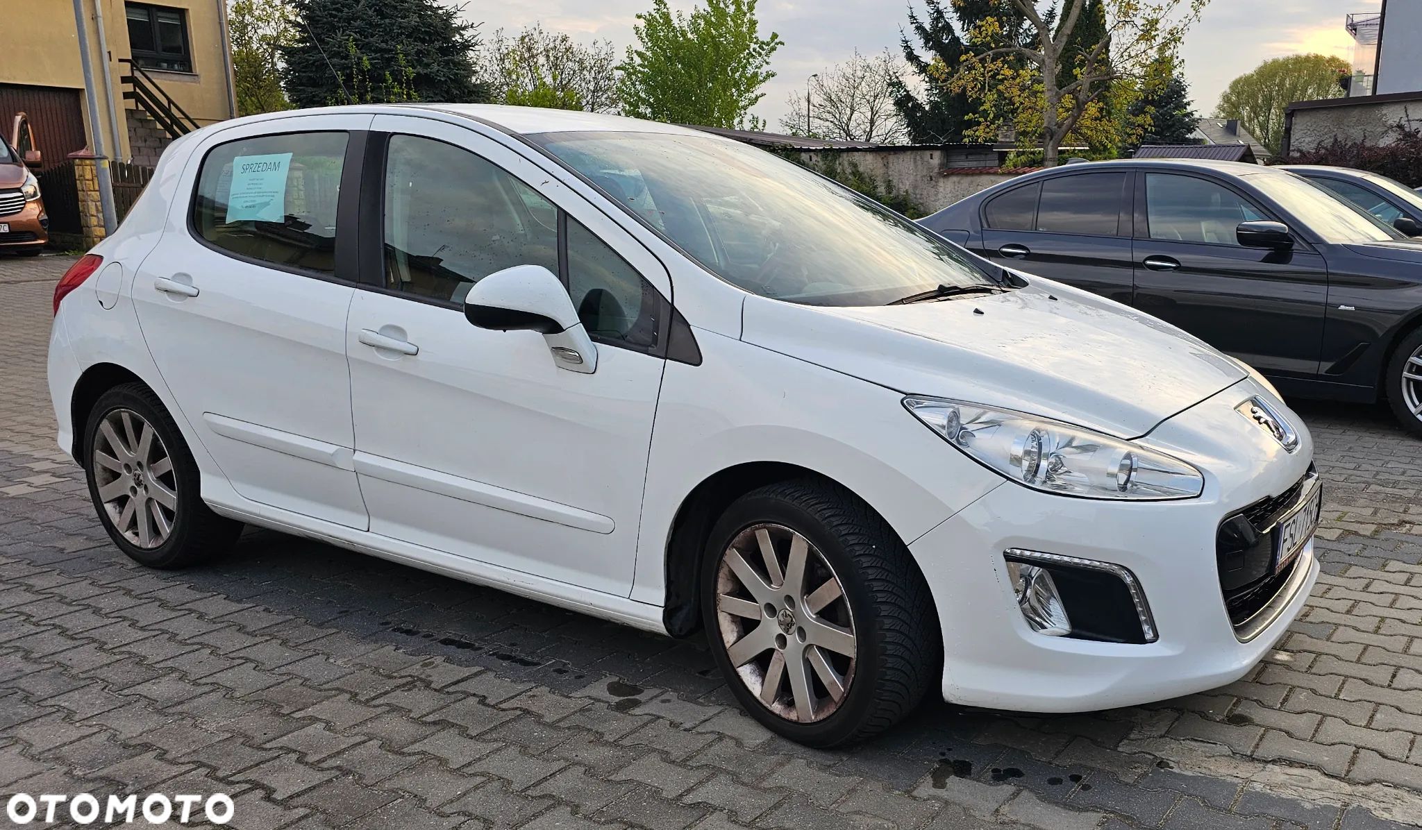 Peugeot 308 1.6 HDi Premium - 1