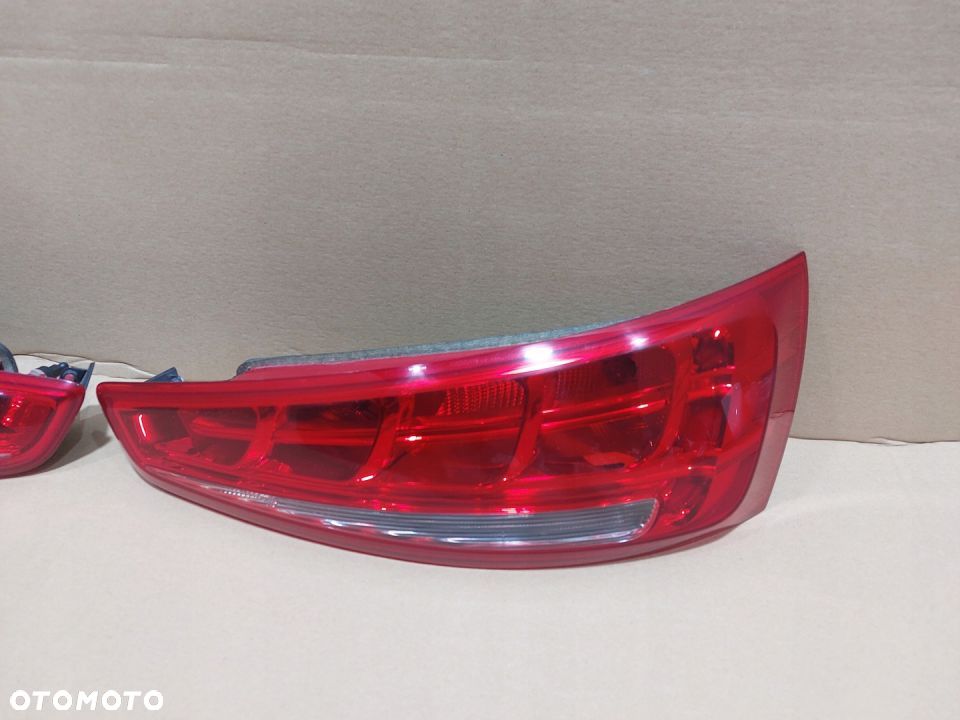 AUDI Q3 8U LAMPA LAMPY TYŁ TYLNE PRAWA EUROPA - 3