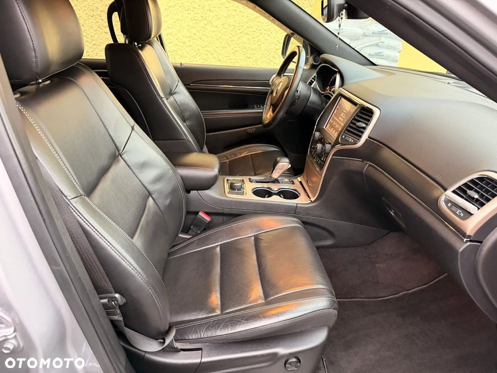 Jeep Grand Cherokee 3.6 V6 Overland - 18