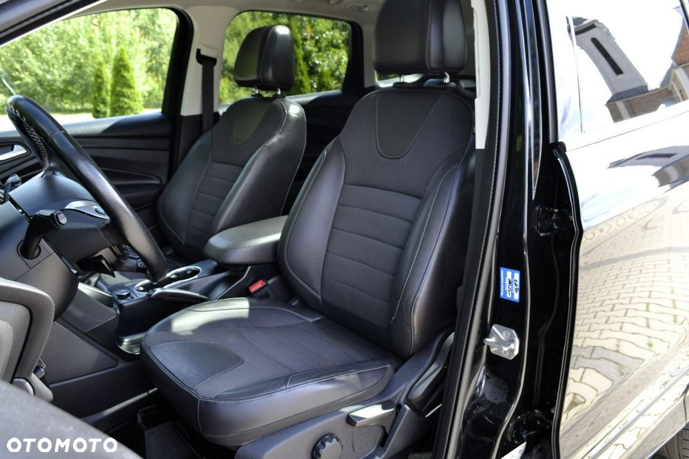 Ford Kuga 2.0 TDCi 4x4 Individual - 29