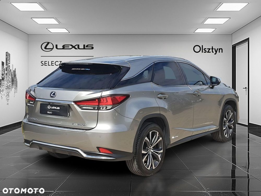 Lexus RX - 8
