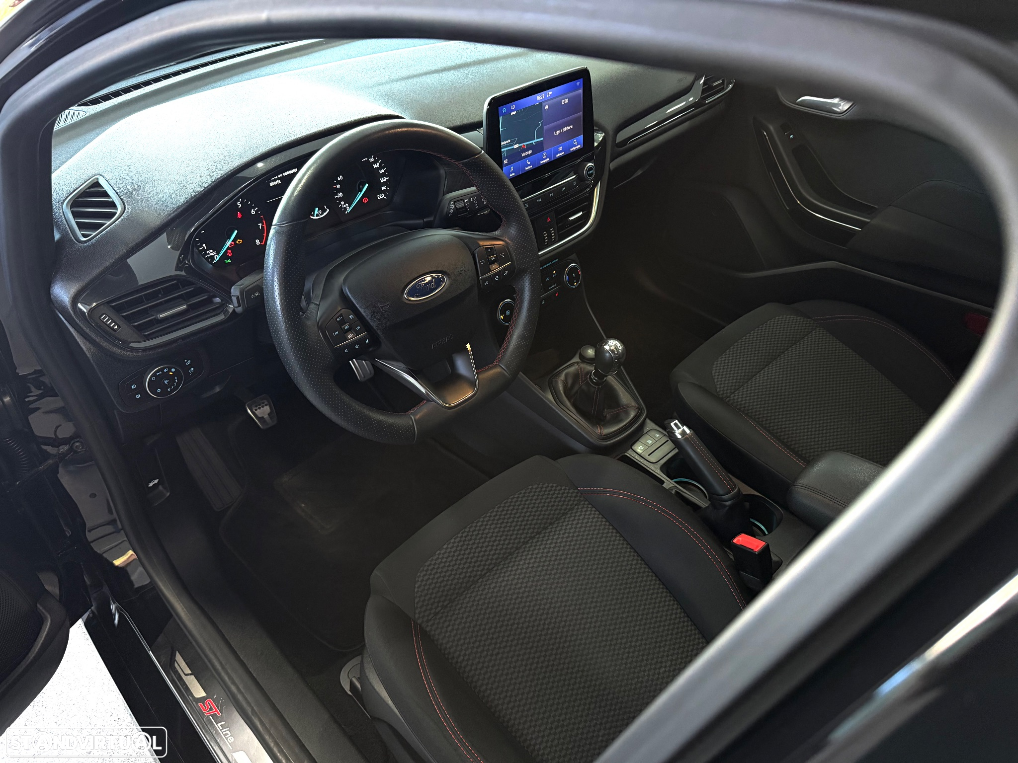 Ford Fiesta 1.0 EcoBoost S&S ST-LINE - 8