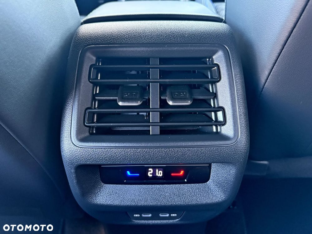 Volkswagen Tiguan 1.5 eHybrid PHEV 200kW R-Line Plus DSG - 30