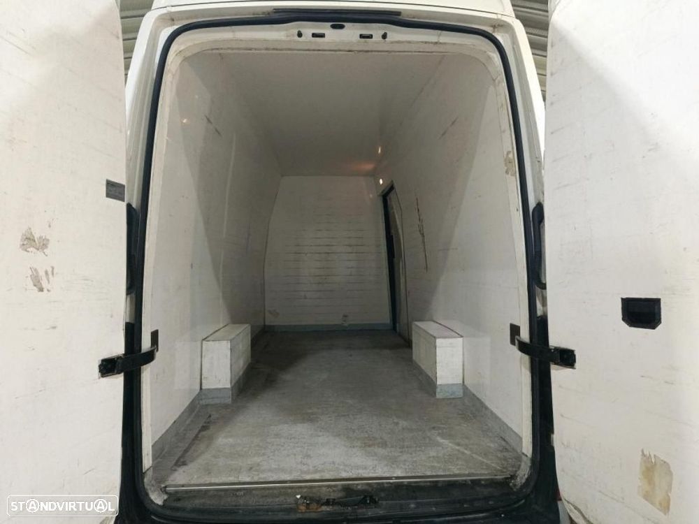 VW Crafter 2.0 TDI L5H4 c/IVA - 3