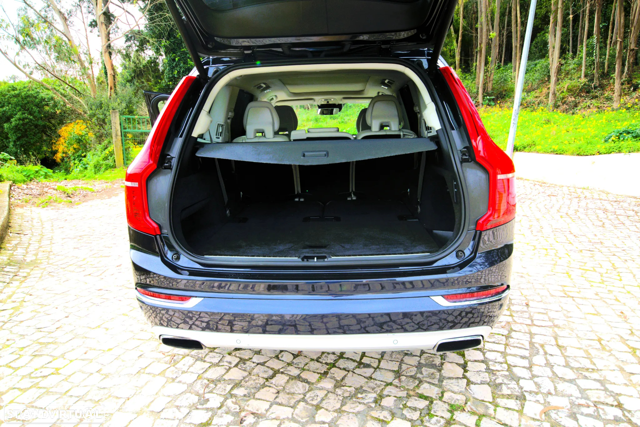 Volvo XC 90 2.0 T8 PHEV Inscription AWD - 7