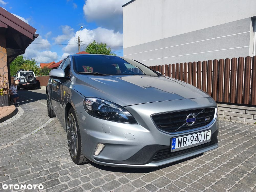 Volvo V40 T4 Powershift R Design - 2
