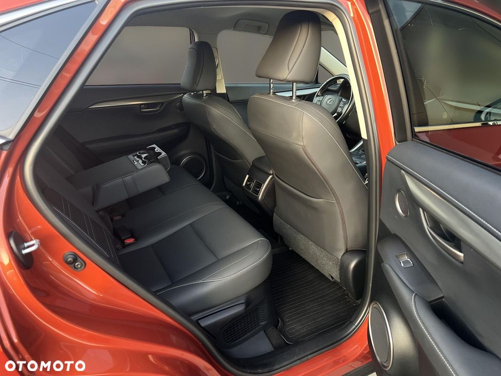 Lexus NX 300h F Impression AWD - 21