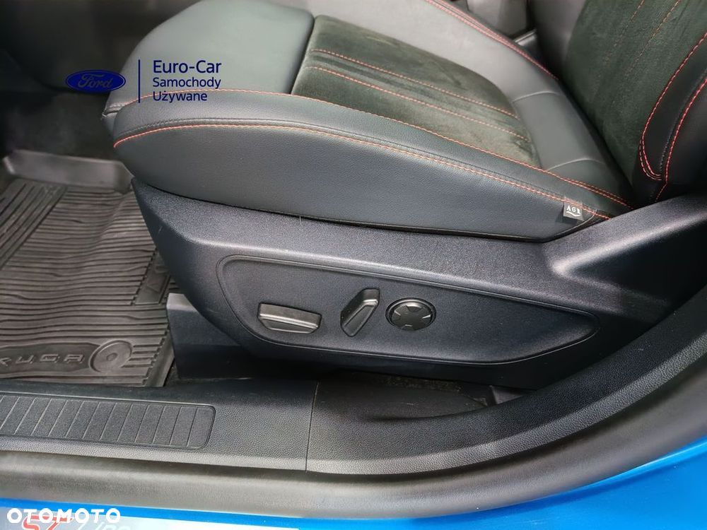 Ford Kuga 2.5 FHEV AWD ST-Line X eCVT - 32