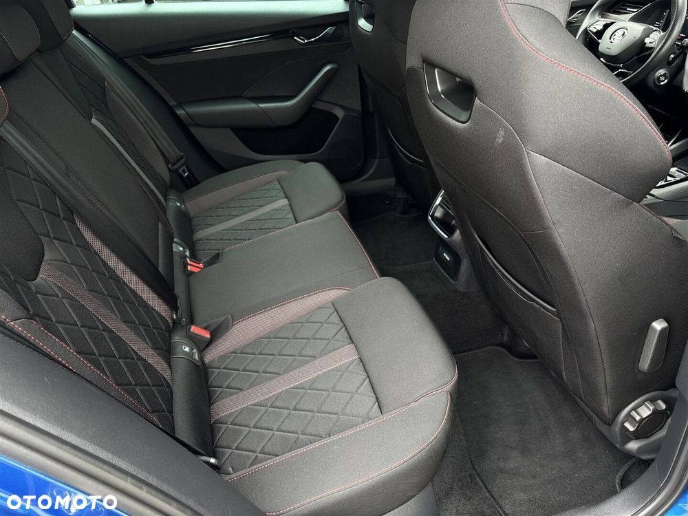 Skoda Octavia 2.0 TDI RS DSG - 8