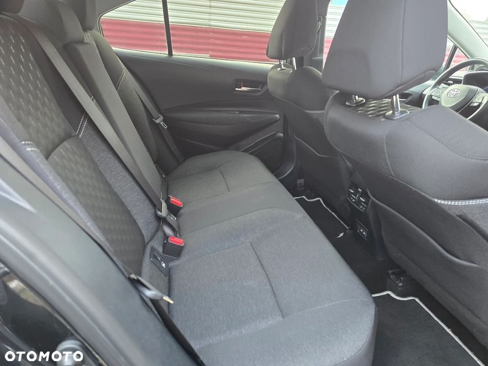 Toyota Corolla 1.8 Hybrid Style - 19