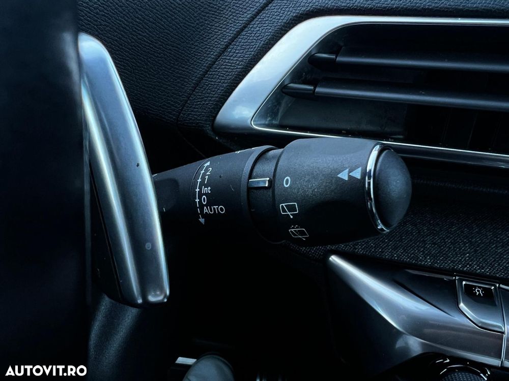 Peugeot 3008 - 35