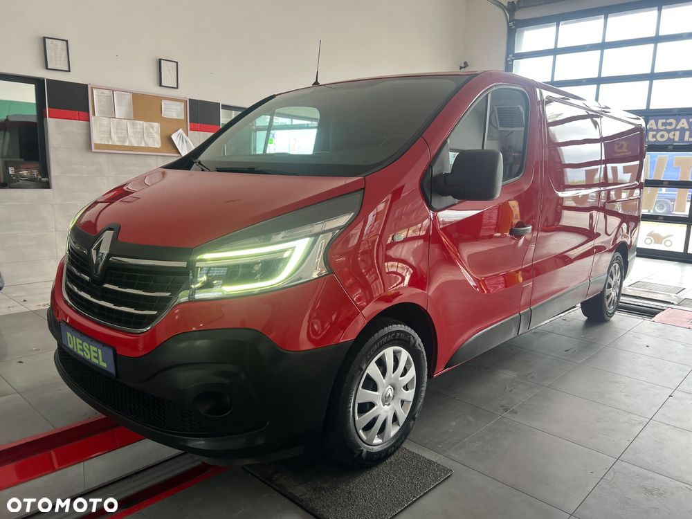Renault Trafic - 1