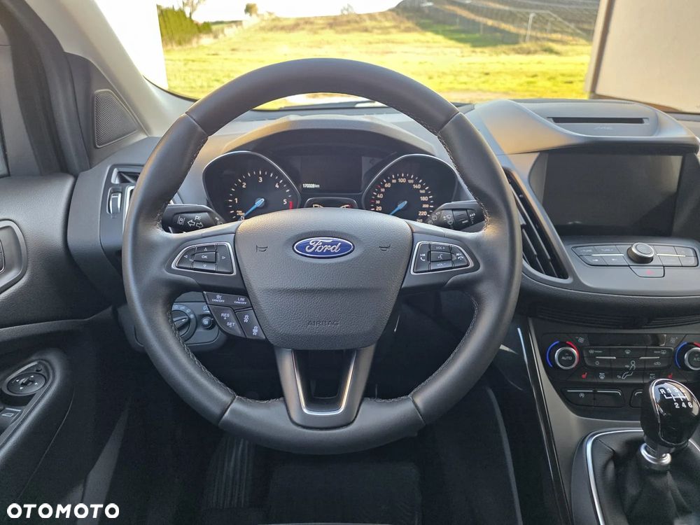 Ford Kuga 2.0 TDCi 4x4 Trend - 16