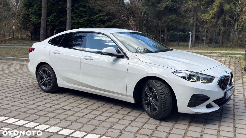BMW Seria 2 218i - 3