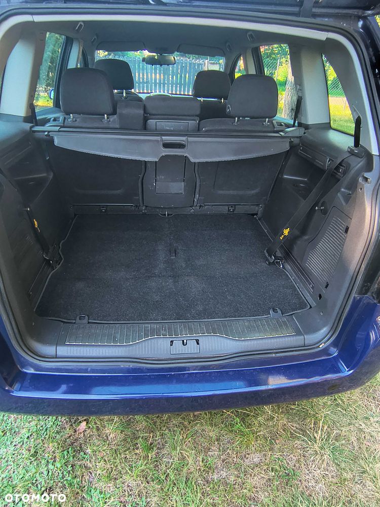Opel Zafira - 3