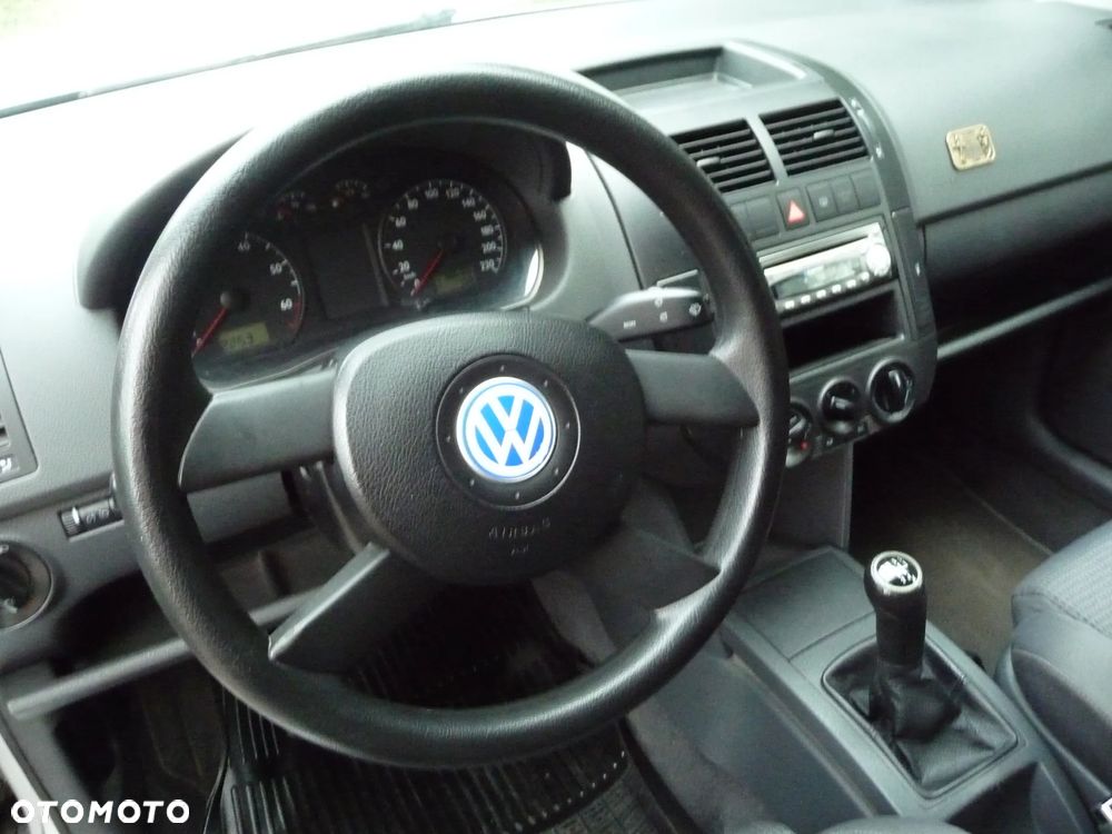 Volkswagen Polo 1.4 - 7