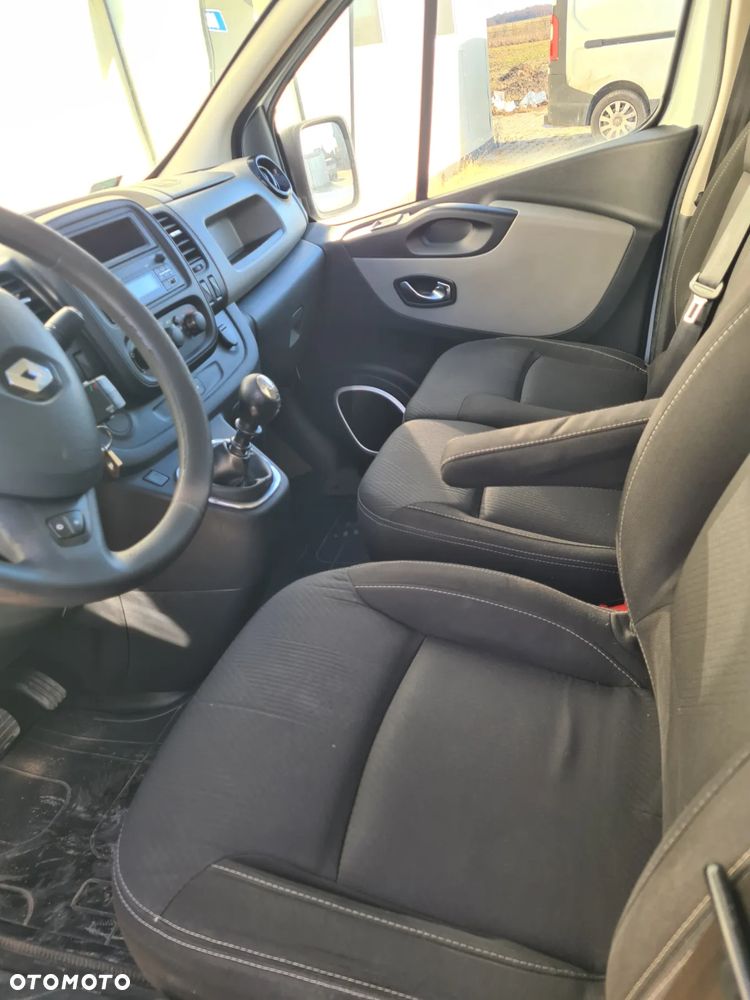 Renault Trafic - 6