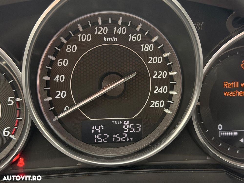 Mazda 6 CD175 AT Revolution Top - 38