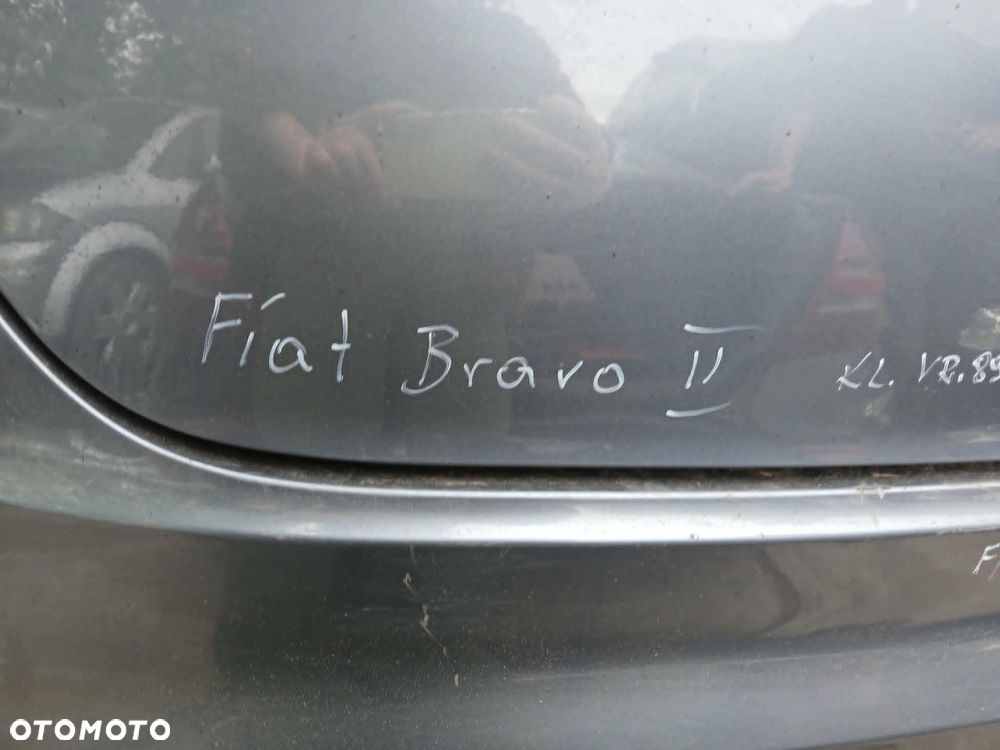 Fiat Bravo II Klapa bagażnika kod lakieru VR 890/B - 3