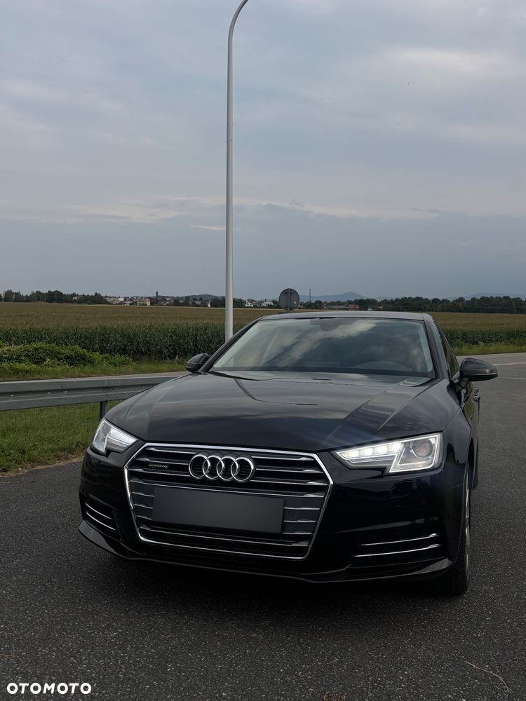Audi A4 - 40