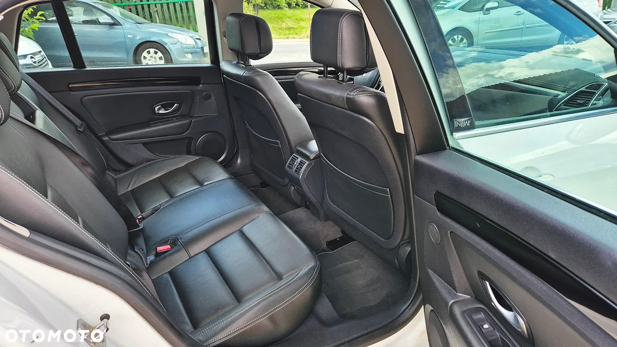 Renault Laguna 2.0 16V Turbo Initiale - 30