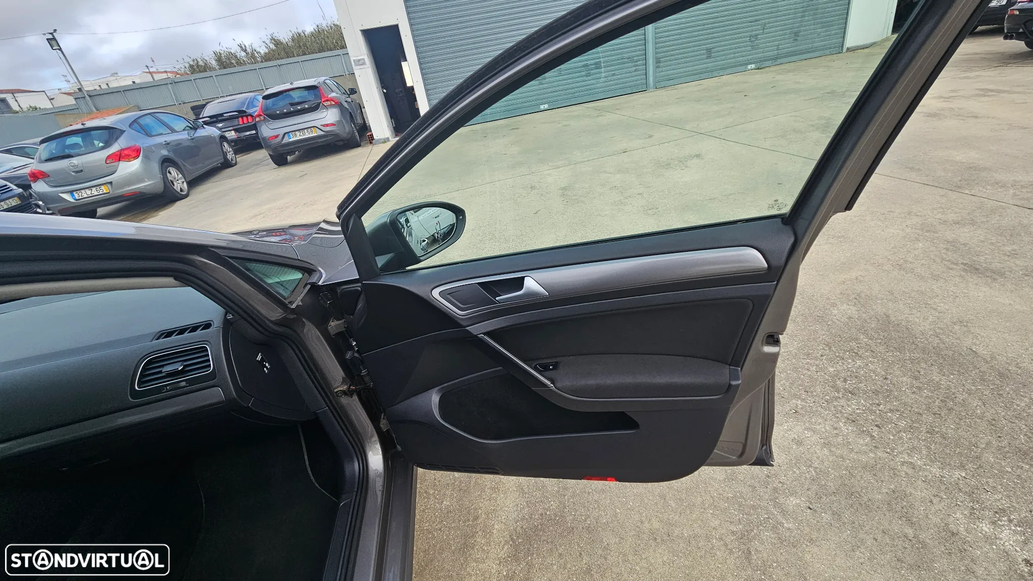VW Golf Variant 1.6 TDi Highline - 26
