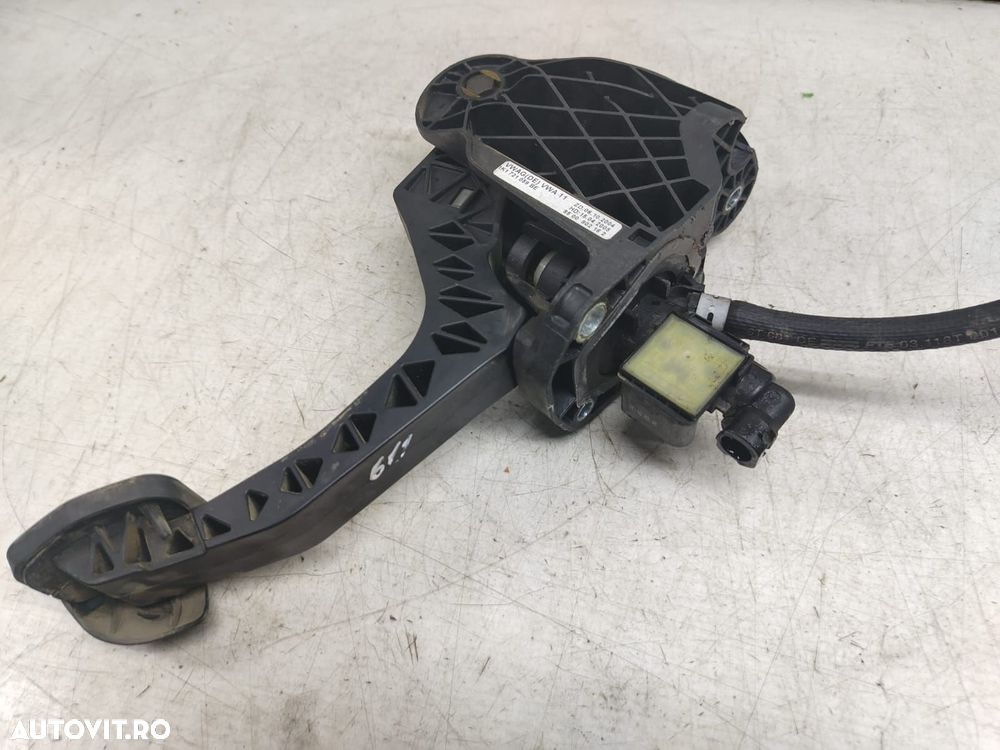 Pedala ambreiaj 1k1721059be Volkswagen VW Tiguan 1 5N [2007 - 2011] - 2