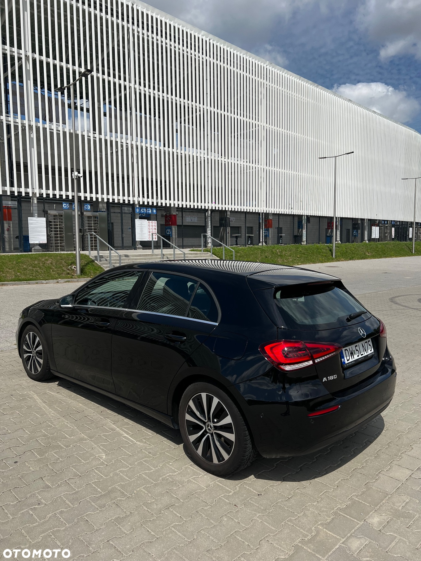 Mercedes-Benz Klasa A 180 Progressive 7G-DCT - 4