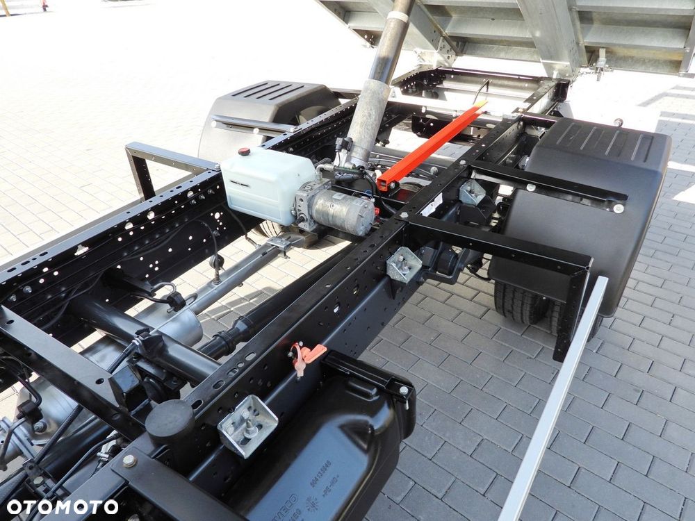 Iveco DAILY 35C14 WYWROTKA TEMPOMAT BLIŹNIACZE KOŁA KLIMATYZACJA  140KM - 21