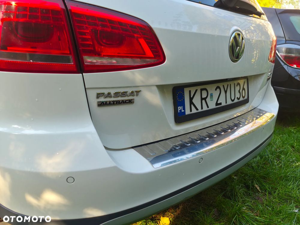 Volkswagen Passat - 16