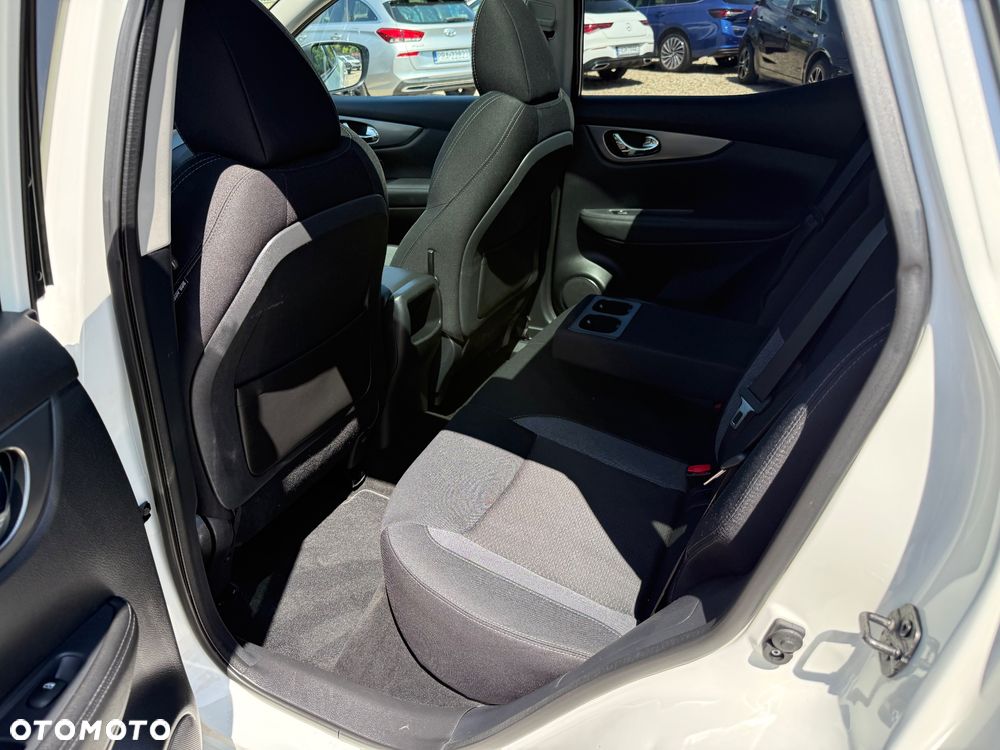 Nissan Qashqai - 15