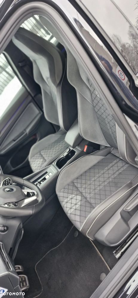 Volkswagen Golf 2.0 TSI OPF DSG R-Line - 26