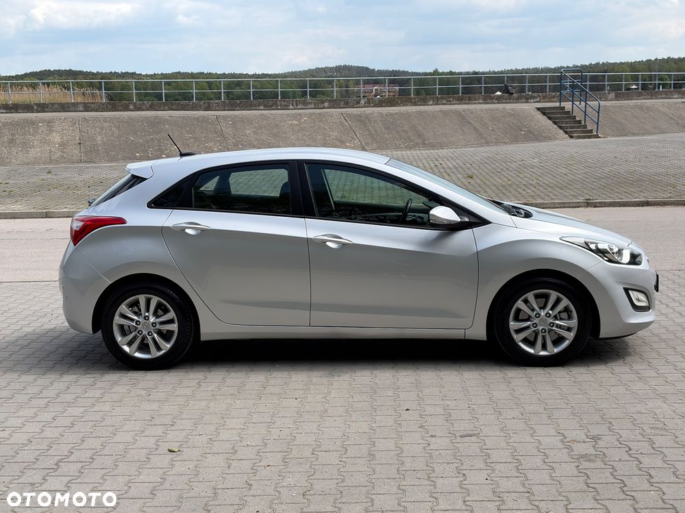 Hyundai i30 1.6 Style - 4