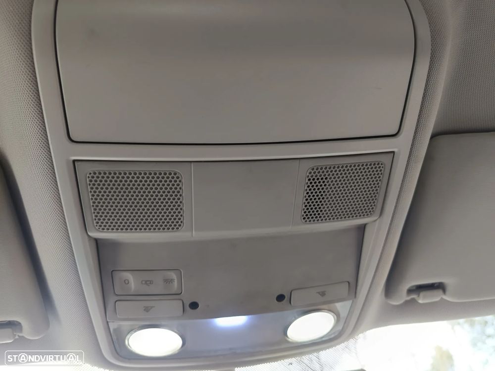 VW Golf 2.0 TDi Sport - 31