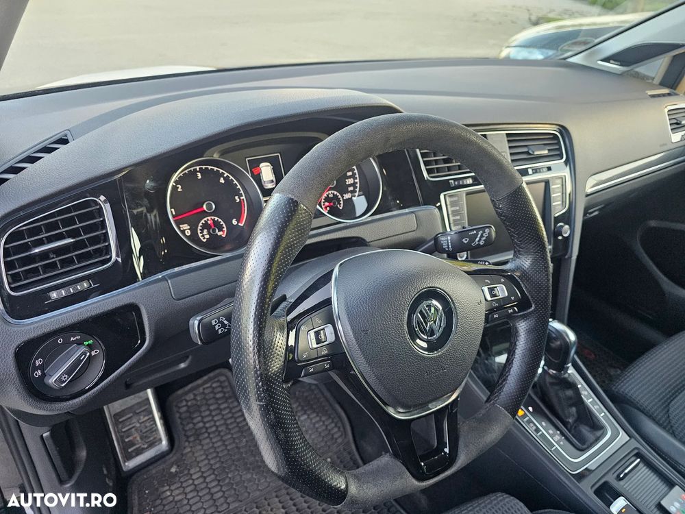 Volkswagen Golf 2.0 BlueTDI DSG Highline - 9