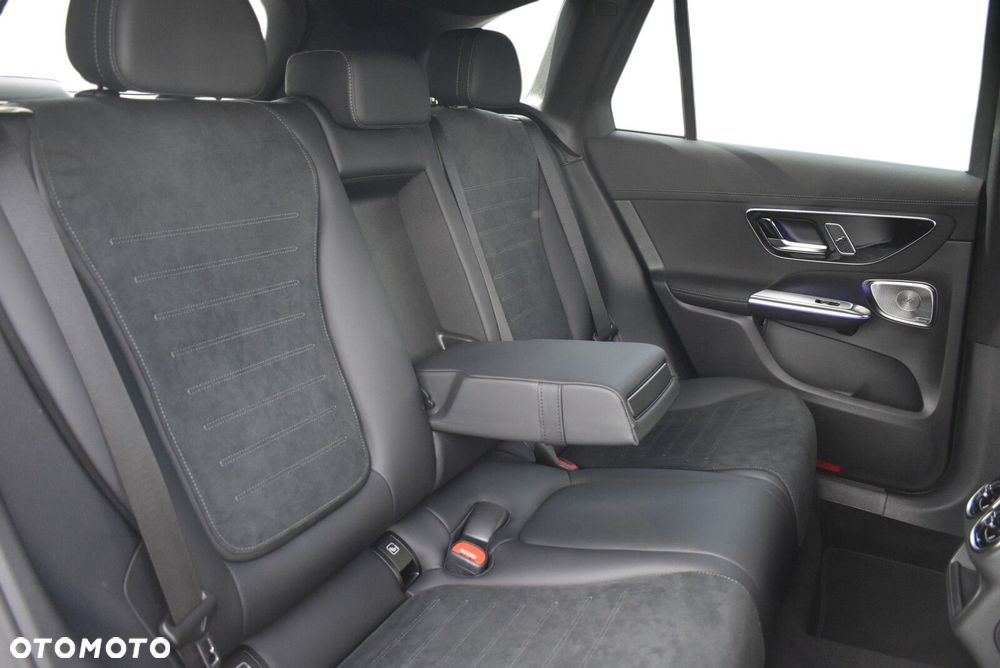 Mercedes-Benz GLC 220 d mHEV 4-Matic AMG Line - 9