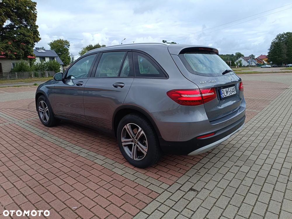 Mercedes-Benz GLC 250 d 4-Matic - 5