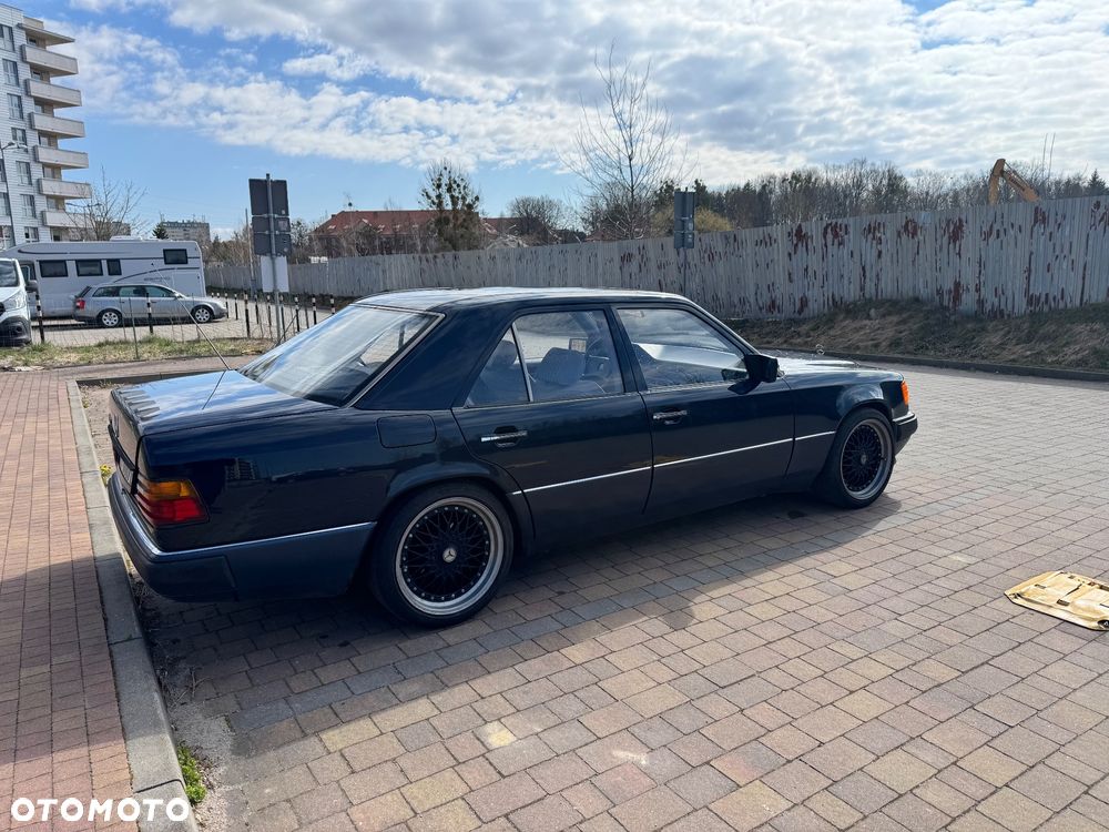 Mercedes-Benz W124 (1984-1993) - 5